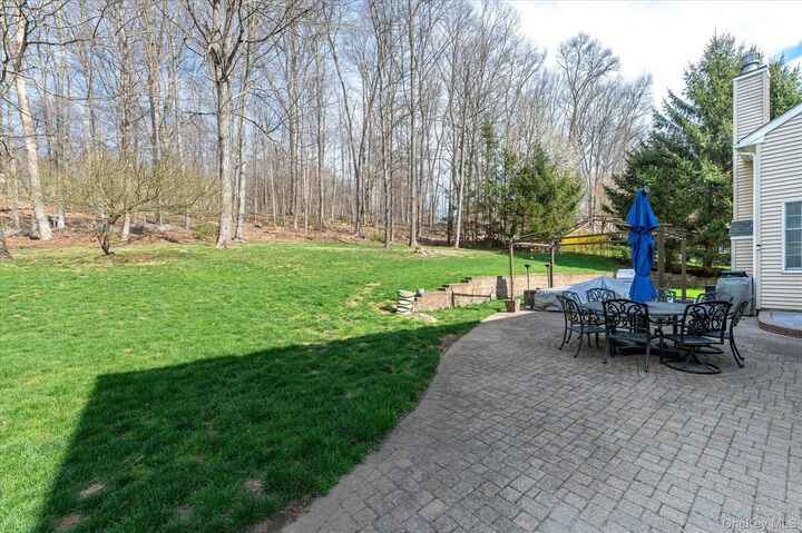 Property Photo:  15 Hallocks Run  NY 10589 