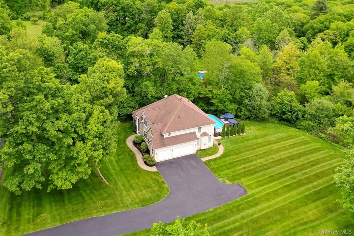 Property Photo:  66 Carol Lane  NY 12570 