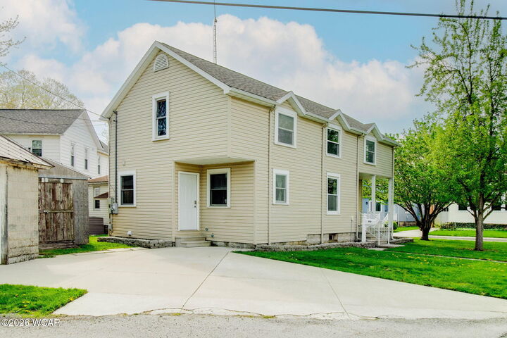 Property Photo: 915 S West Street OH 45840