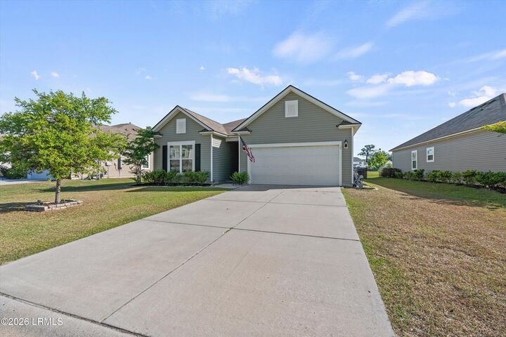 Property Photo:  33 Keowee Lane  SC 29906 