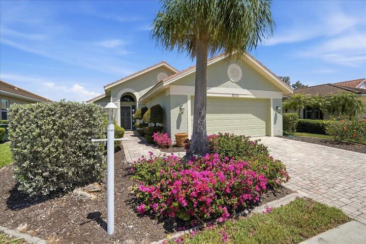 Property Photo:  5013 Seagrass Drive  FL 34293 
