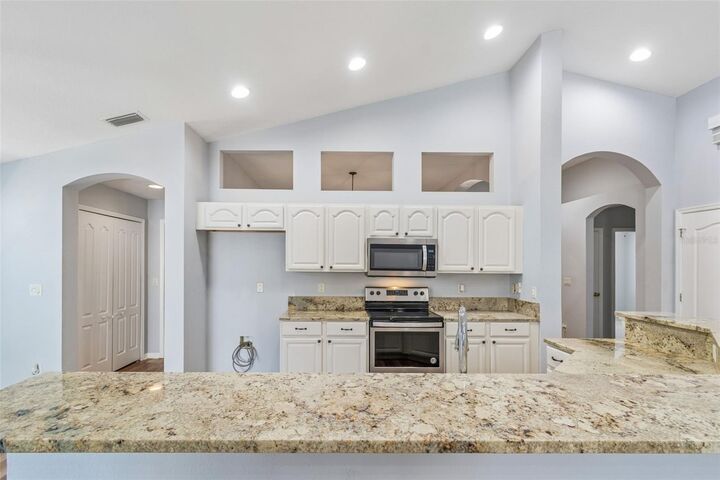 Property Photo: 2909 Billingham Drive FL 34639