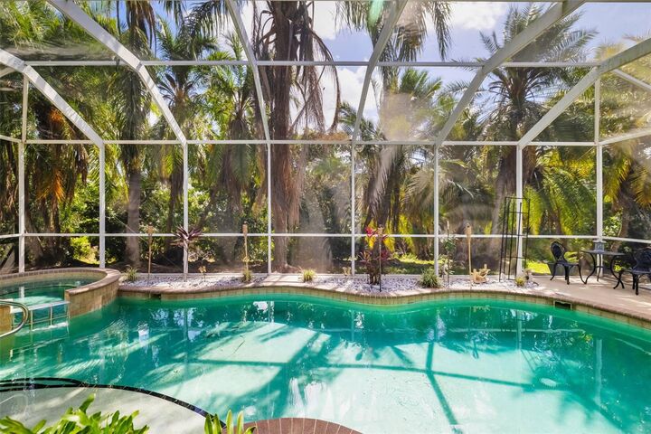 Property Photo: 3839 59th Avenue Circle E FL 34222