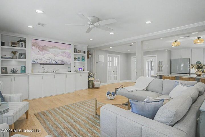 Property Photo:  1589 E Second Street  MS 39571 