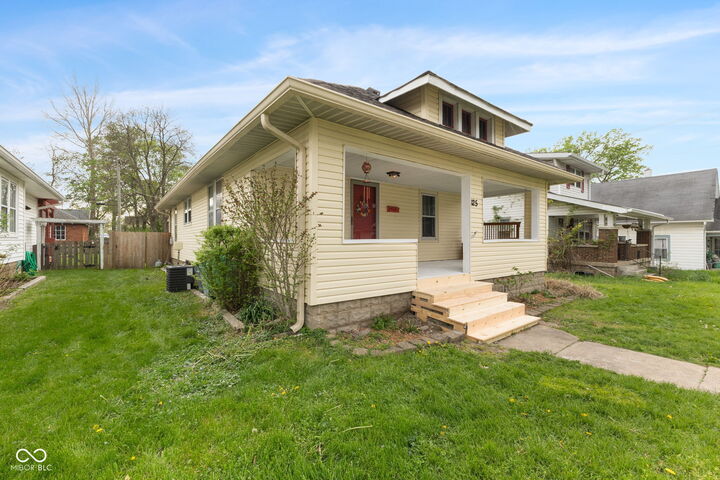 Property Photo:  125 W Harrison Street  IN 46158 