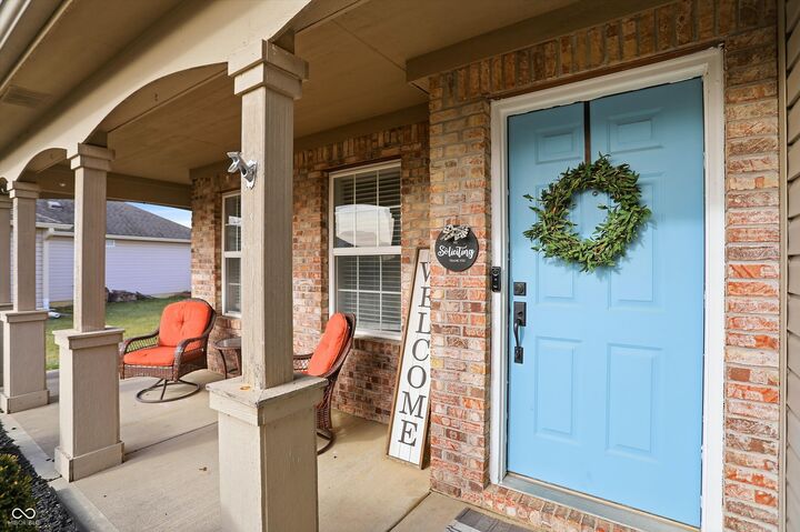 Property Photo:  990 Youngs Creek Drive  IN 46131 