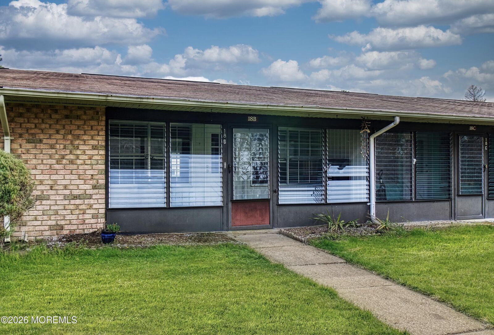 Property Photo:  18B Yorkshire Court  NJ 08759 