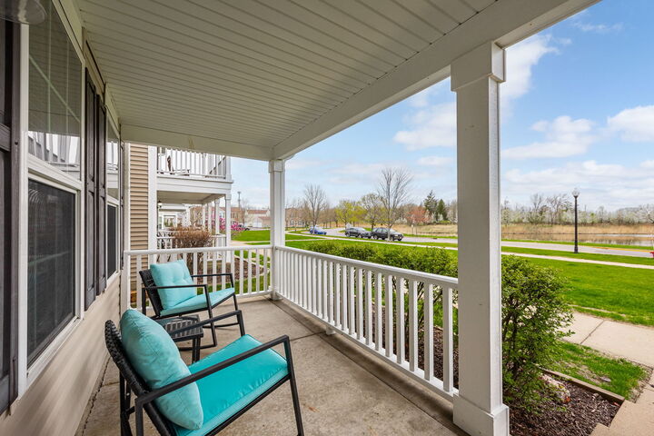 Property Photo:  568 Four Seasons Boulevard  IL 60504 