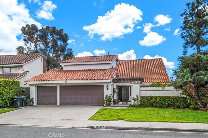 Property Photo:  26452 Via Marina  CA 92691 