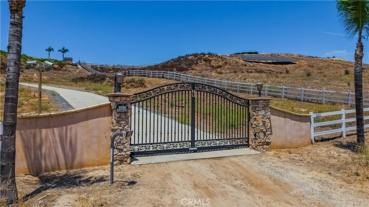 Property Photo:  32032 La Serena  CA 92591 