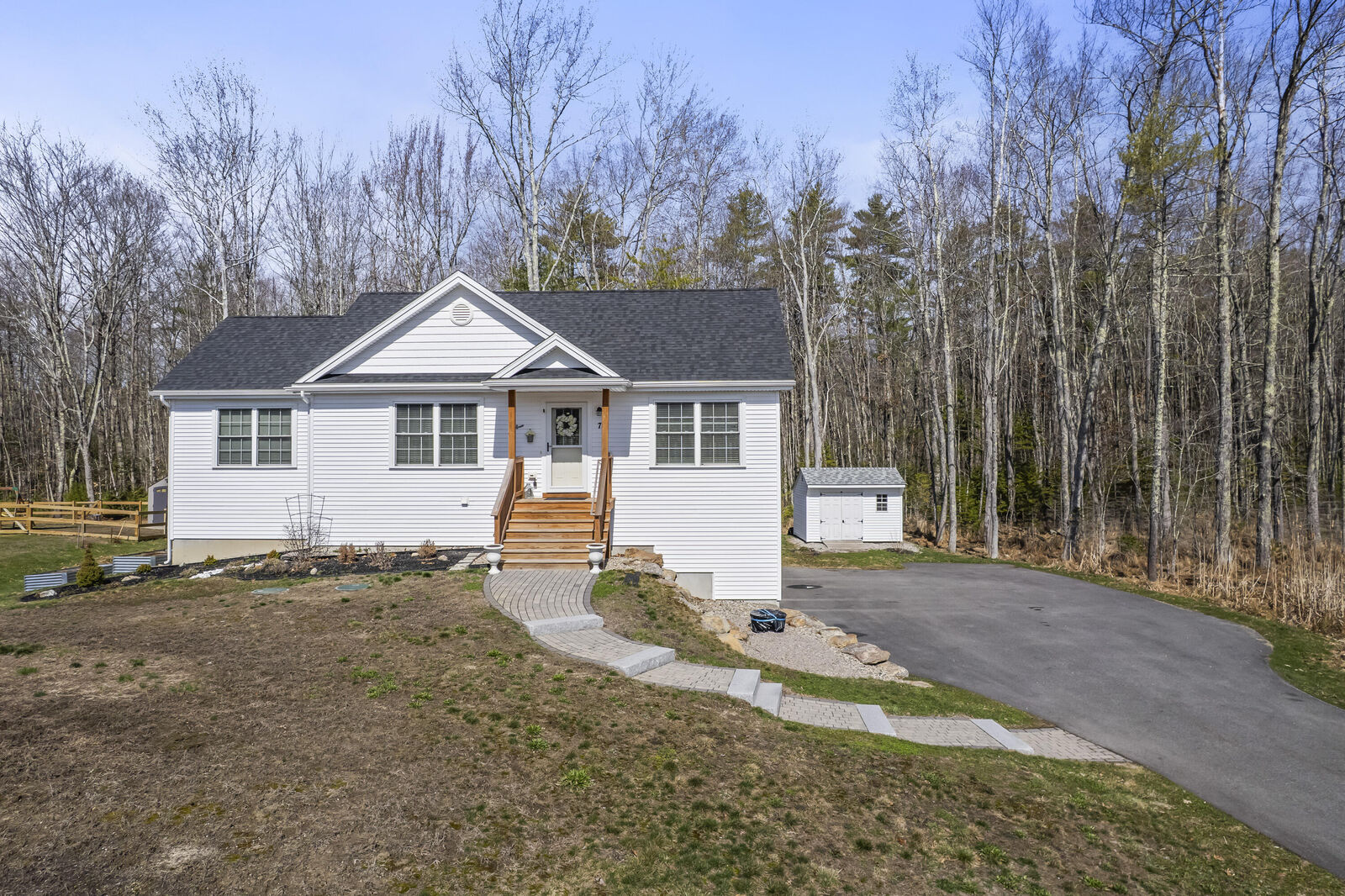 Property Photo:  7 Crickett Lane  ME 04005 