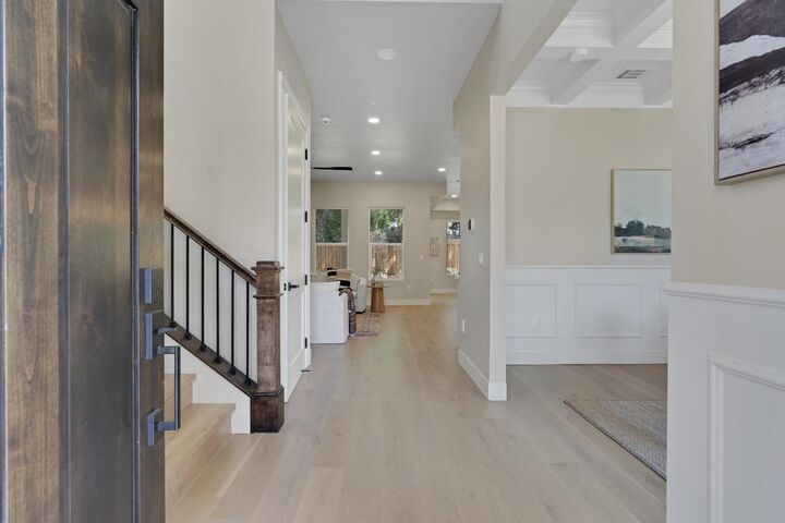 Property Photo:  104 Southlite Circle  CA 95831 