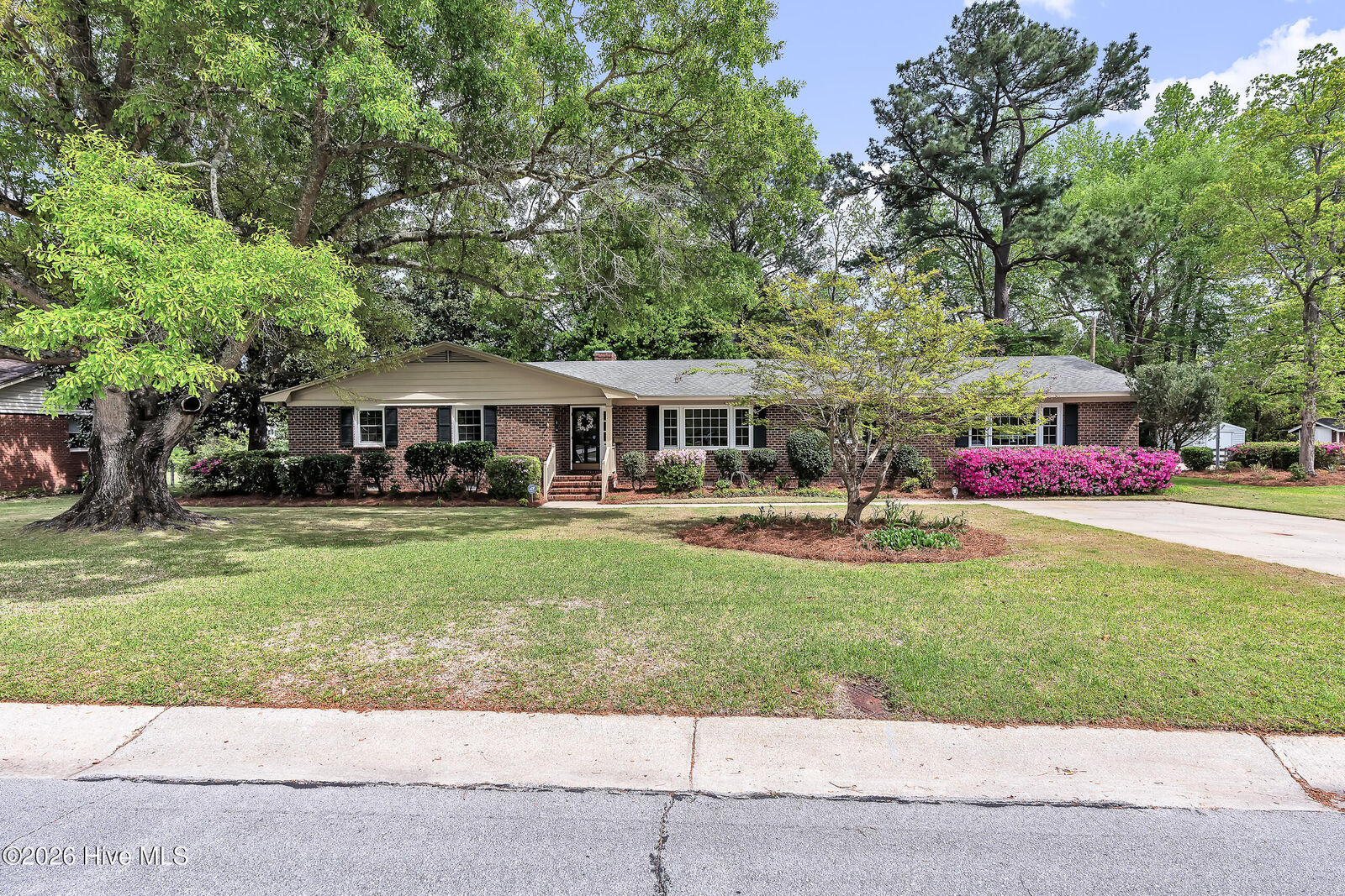 Property Photo:  700 Clyde Drive  NC 28540 