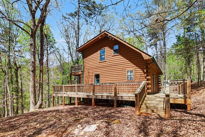 Property Photo:  114 Palisade Drive  GA 30540 