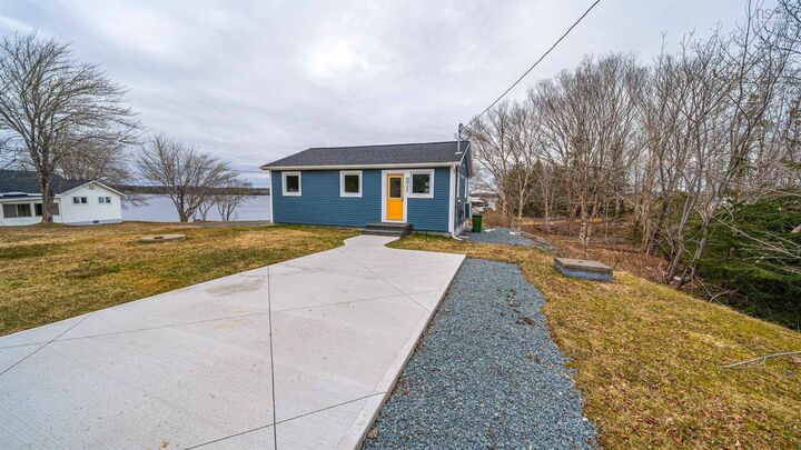 388 Upper Lakeville Road — photo 1