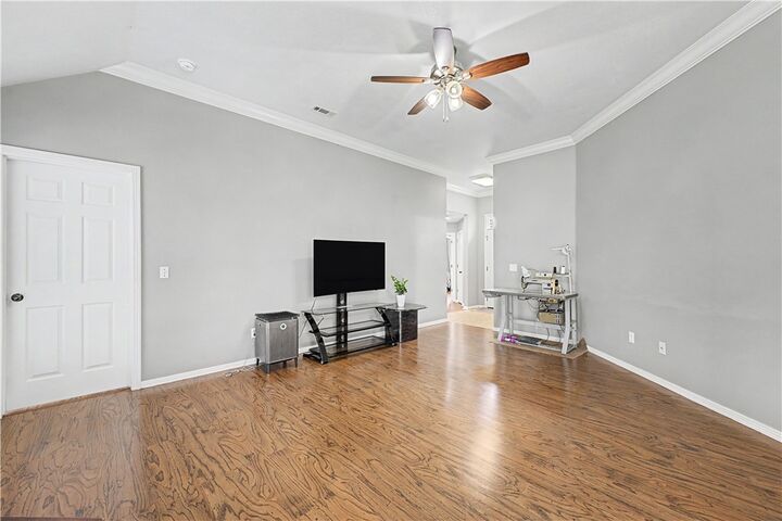 Property Photo:  303 E Post Road  AR 72758 