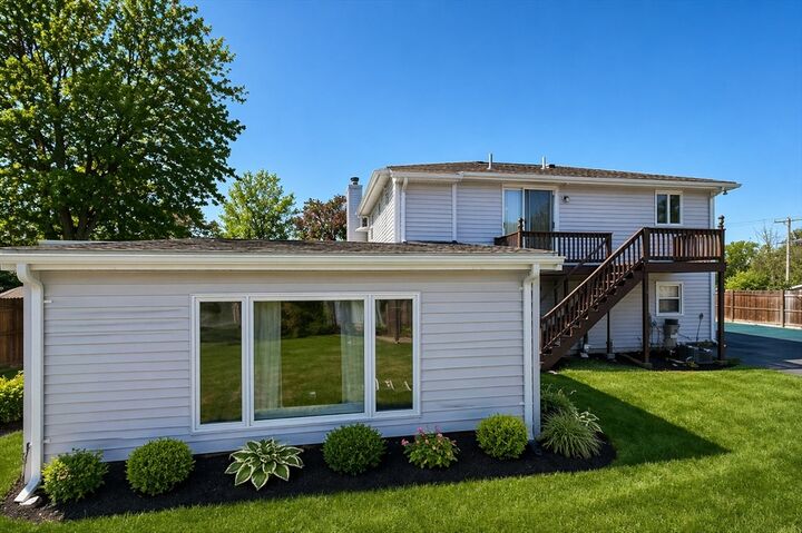 Property Photo:  139 Keswick Rd  MA 02302 