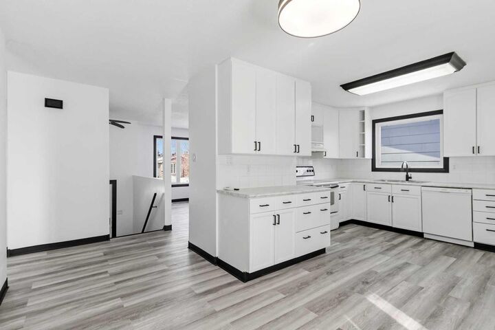 Property Photo:  162 Elmore Drive  AB T9H 4N3 