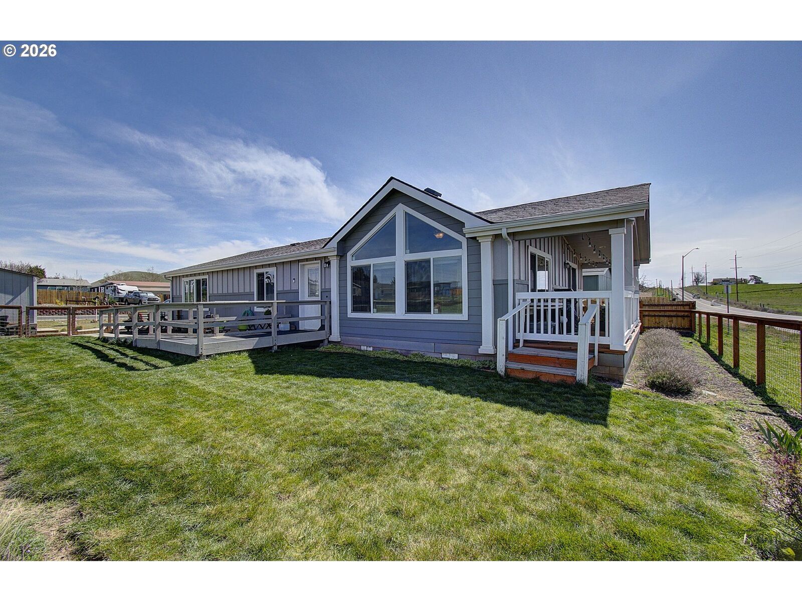 Property Photo:  1913 Jaxon St  WA 98620 