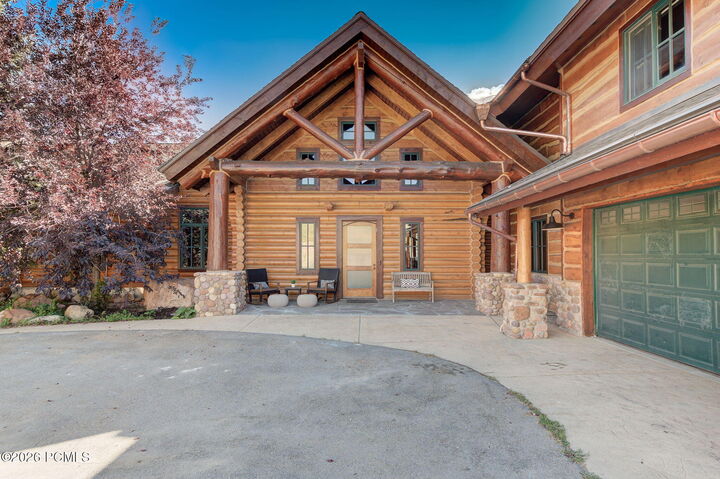 Property Photo:  715 Aspen Lane  UT 84098 