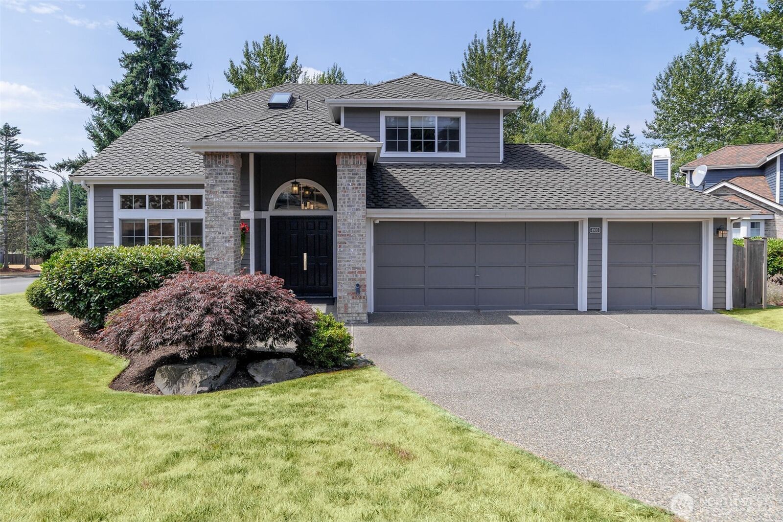 Property Photo:  4905 NE 19th Court  WA 98059 