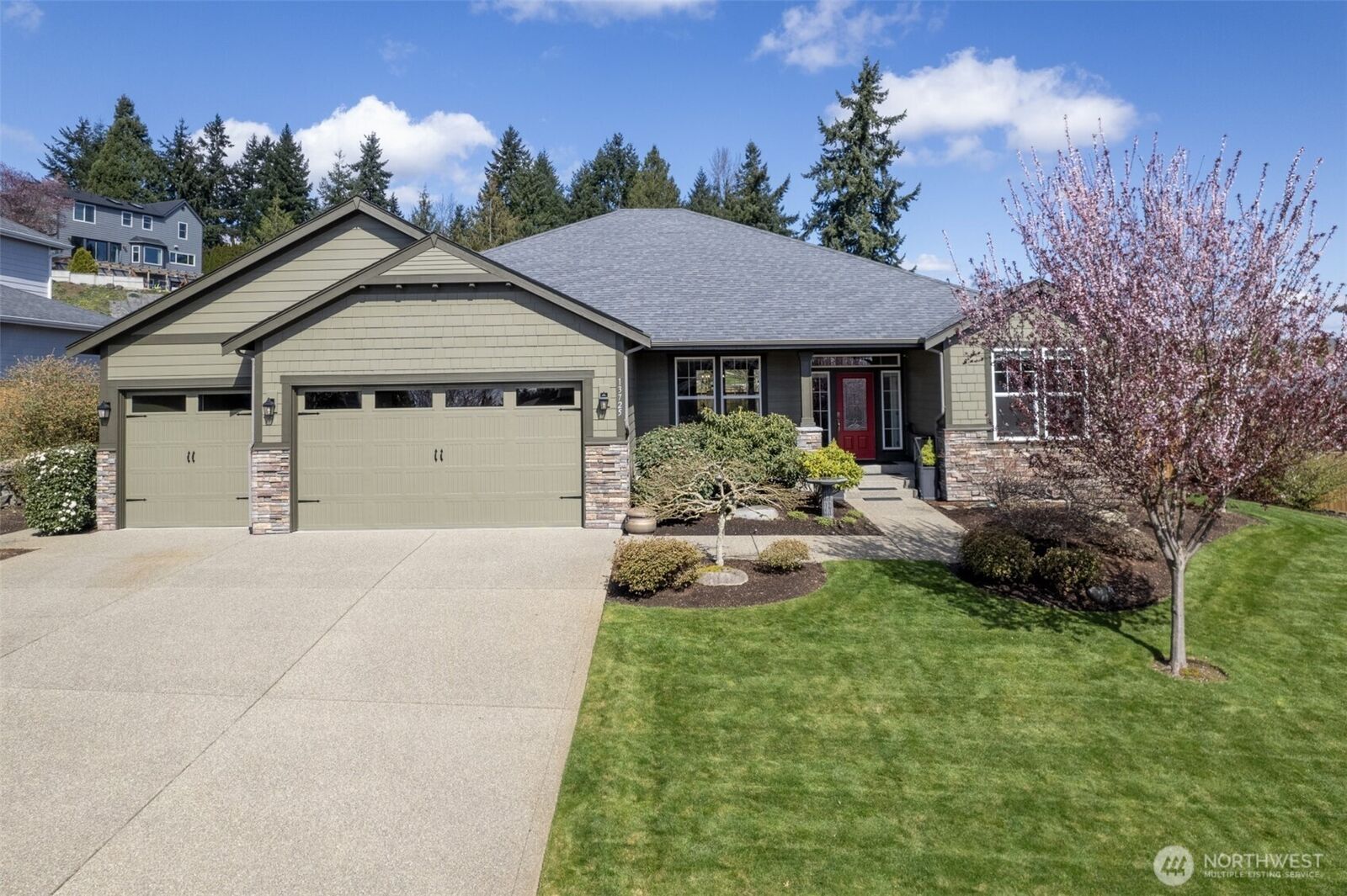 Property Photo:  13725  111th Street Ct E  WA 98374 