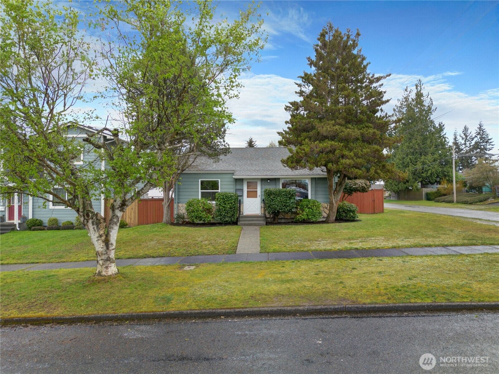 Property Photo:  4922 N 19th Street  WA 98406 