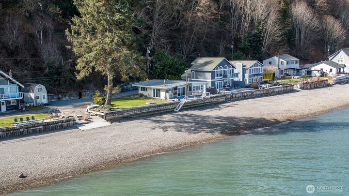Property Photo:  3187  Shoreline Drive  WA 98282 