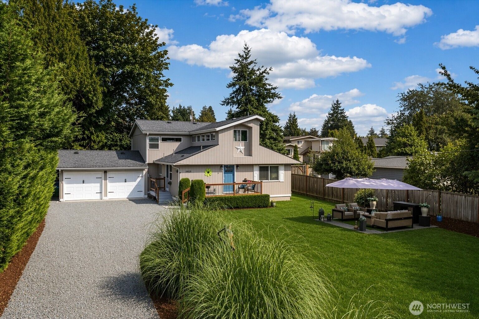 Property Photo:  19828  104th Avenue SE  WA 98055 