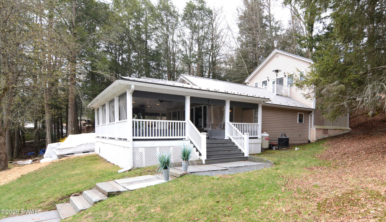 Property Photo:  132 River Road  PA 18426 