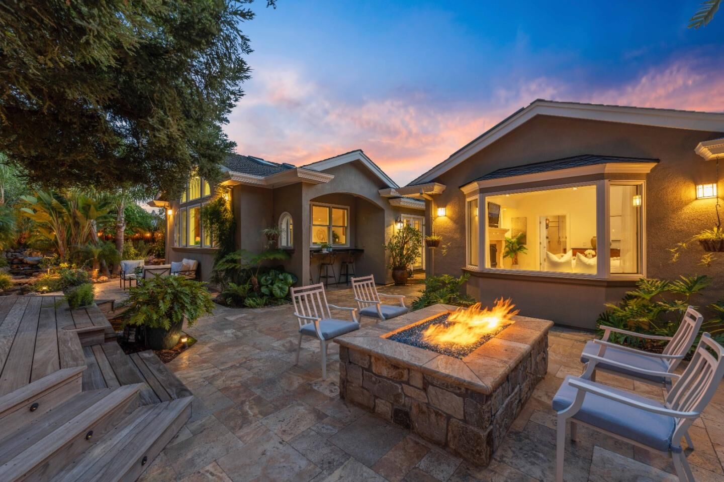 Property Photo:  1487 Fallen Leaf Lane  CA 94024 
