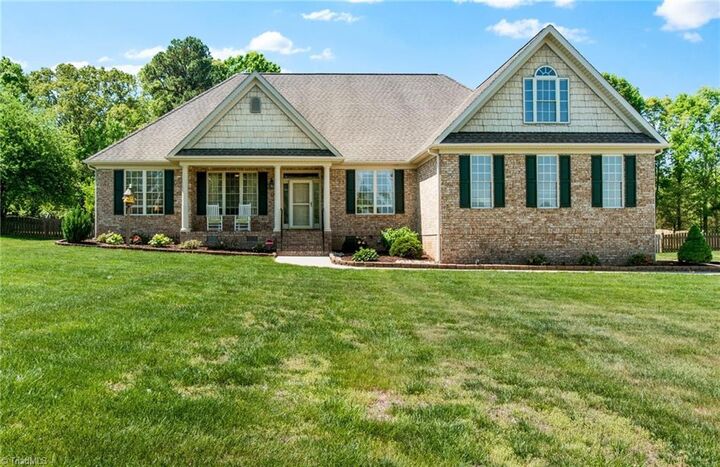 Property Photo:  160 Serenity Pointe Drive  NC 27284 