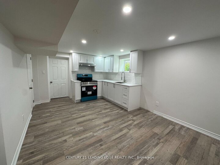 Property Photo:  11 White Abbey Park Bsmt  ON M1R 4R3 