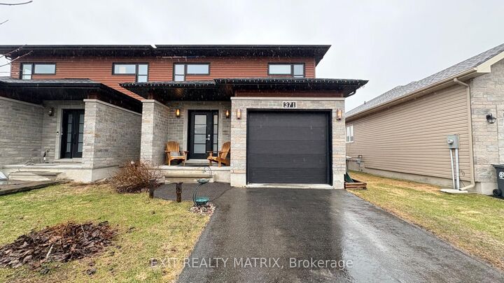 371 Trillium Circle S — photo 1