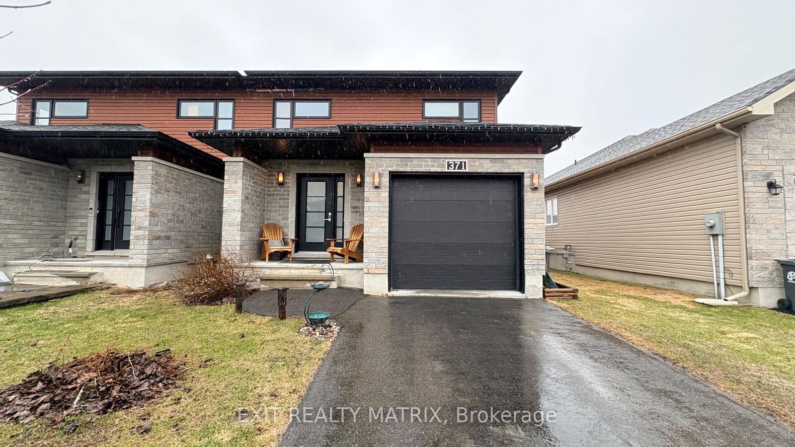 Property Photo:  371 Trillium Circle S  ON K0A 3K0 