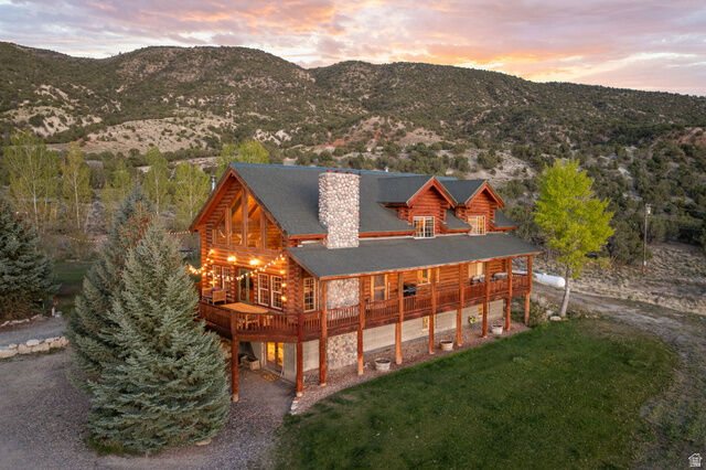 Property Photo:  1000 E 500 N  UT 84642 