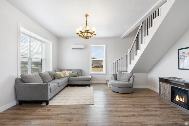 Property Photo:  275 N 200 E  UT 84747 