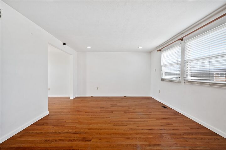 Property Photo:  2203 Open Meadow Cir  PA 15017 