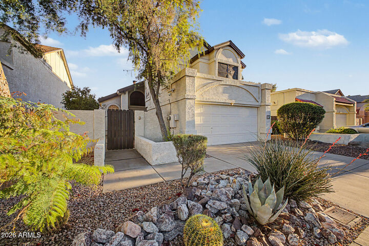 Property Photo:  601 E Wescott Drive  AZ 85024 