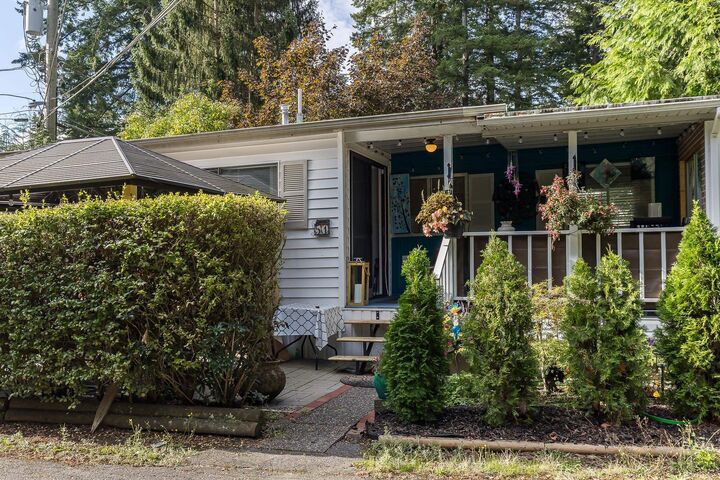 Property Photo: 20071 24 Avenue 51 BC V2Z 2A9