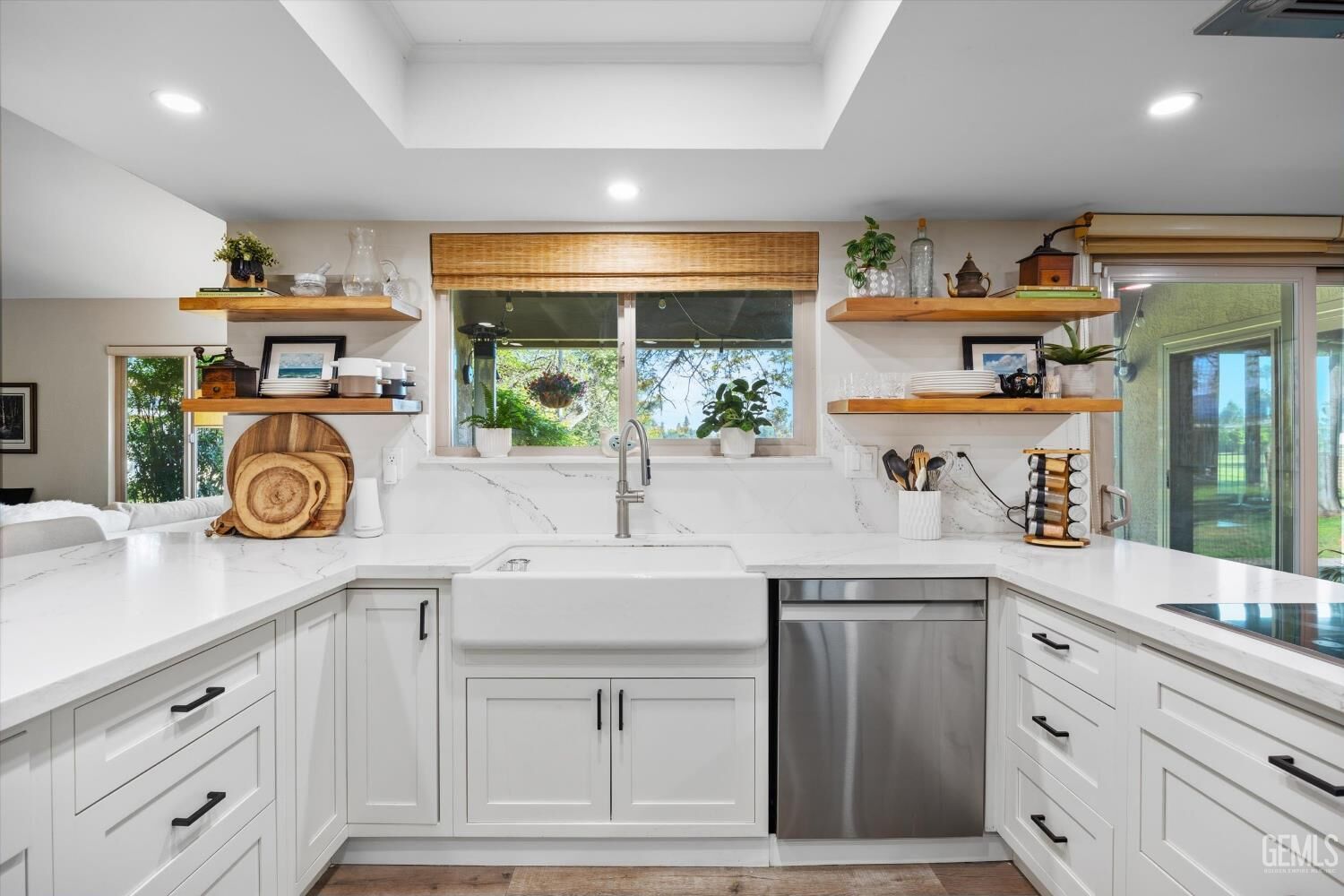 Property Photo:  2000 Ashe Road 2  CA 93309 