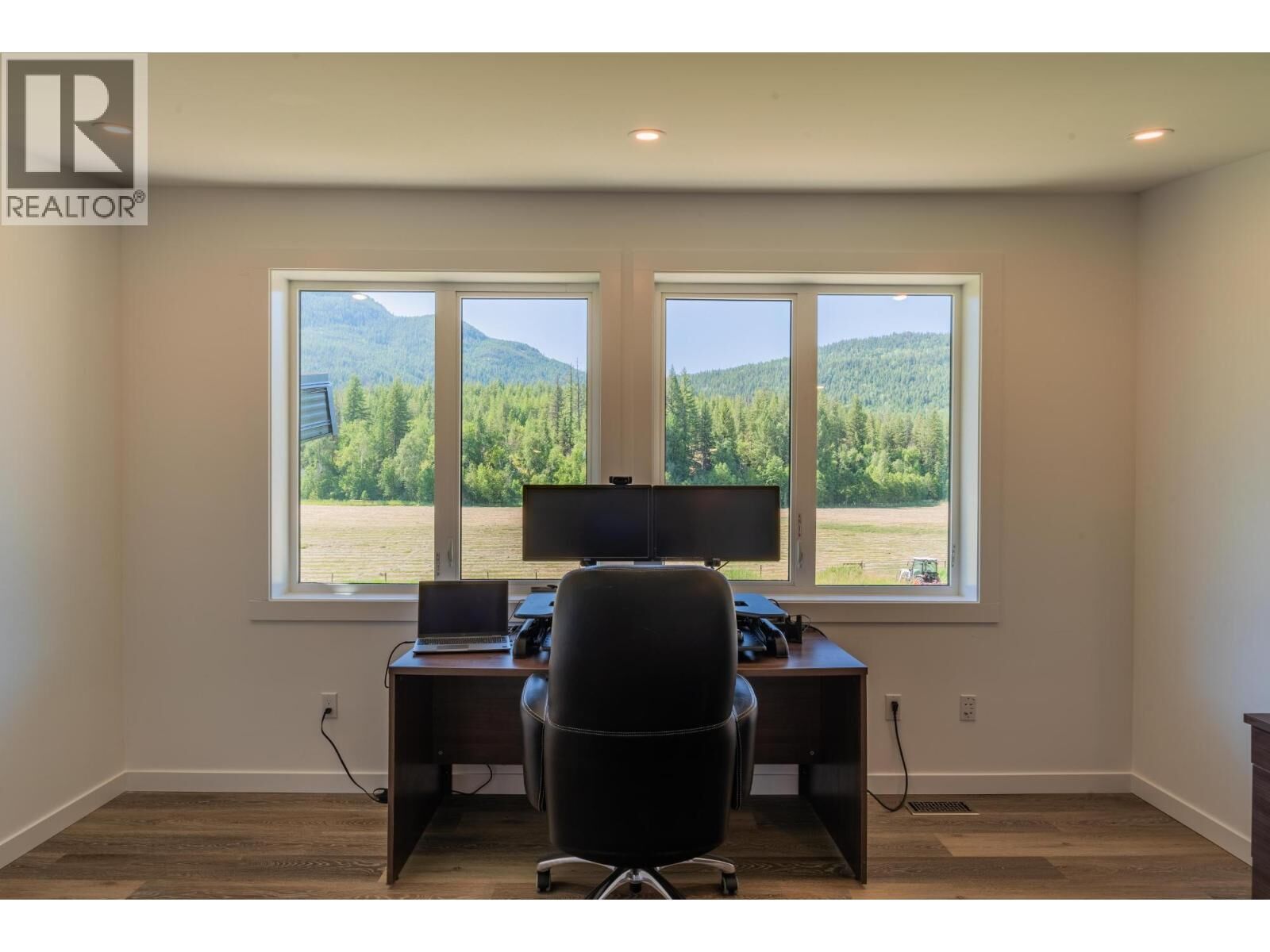 Property Photo: 2335 Pass Creek Road BC V1N 4T4