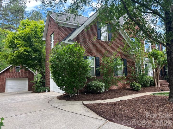 Property Photo:  6208 Pumpernickel Lane  NC 28110 