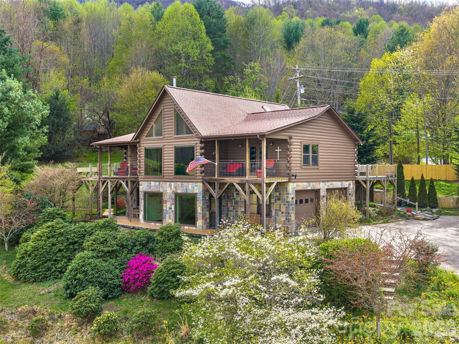 Property Photo:  213 Rice Drive  NC 28785 