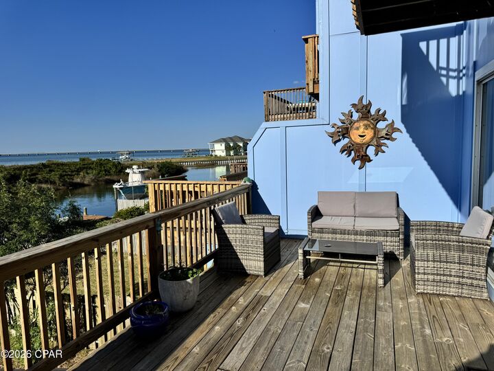 Property Photo:  3212 Quiet Water Lane  FL 32563 