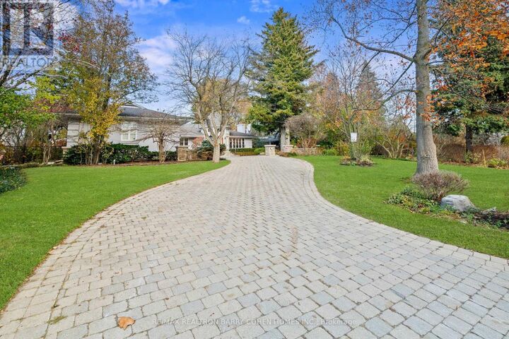 Property Photo:  80 Bayview Ridge  ON M2L 1E6 