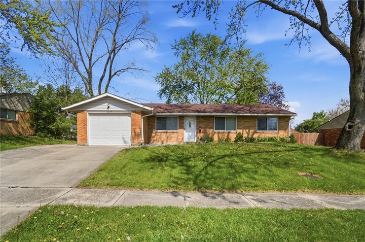 Property Photo:  7239 Sancroft Drive  OH 45424 