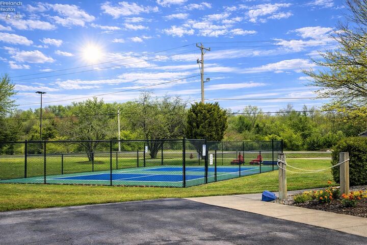 Property Photo:  1920 S Bayshore 52  OH 43440 