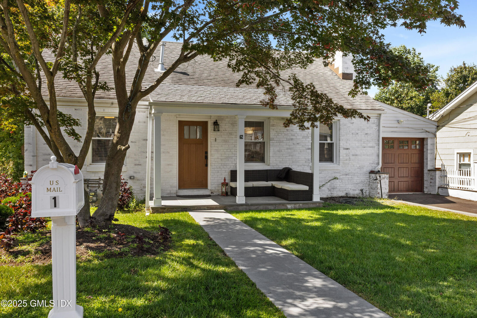 Property Photo:  62 Byram Terrace Drive 1  CT 06831 