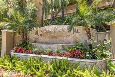 Property Photo:  5220 Premiere Hills Circle  CA 91364 